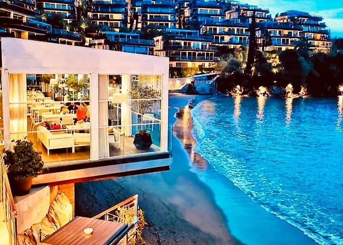 Sea View Villas In Duklei